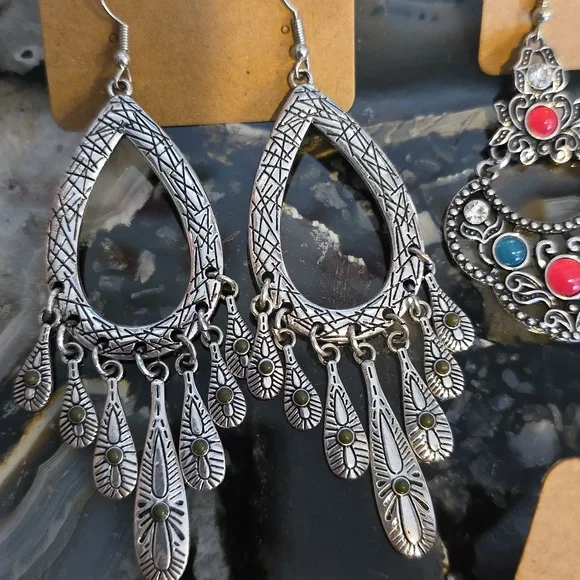 Bohemian Earrings Set - Picture 3 of 4